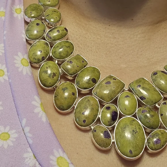 A new atlantisite gemstones necklace made with silver, real stones handmade - Picture 3 of 4